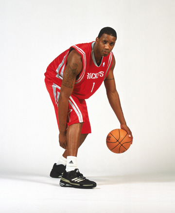 尤尔曼德：药厂需清楚自己的位置；不认为有球队是不可战胜的（尤尔曼德：药厂要认清定位；我不认为任何球队是无敌的）