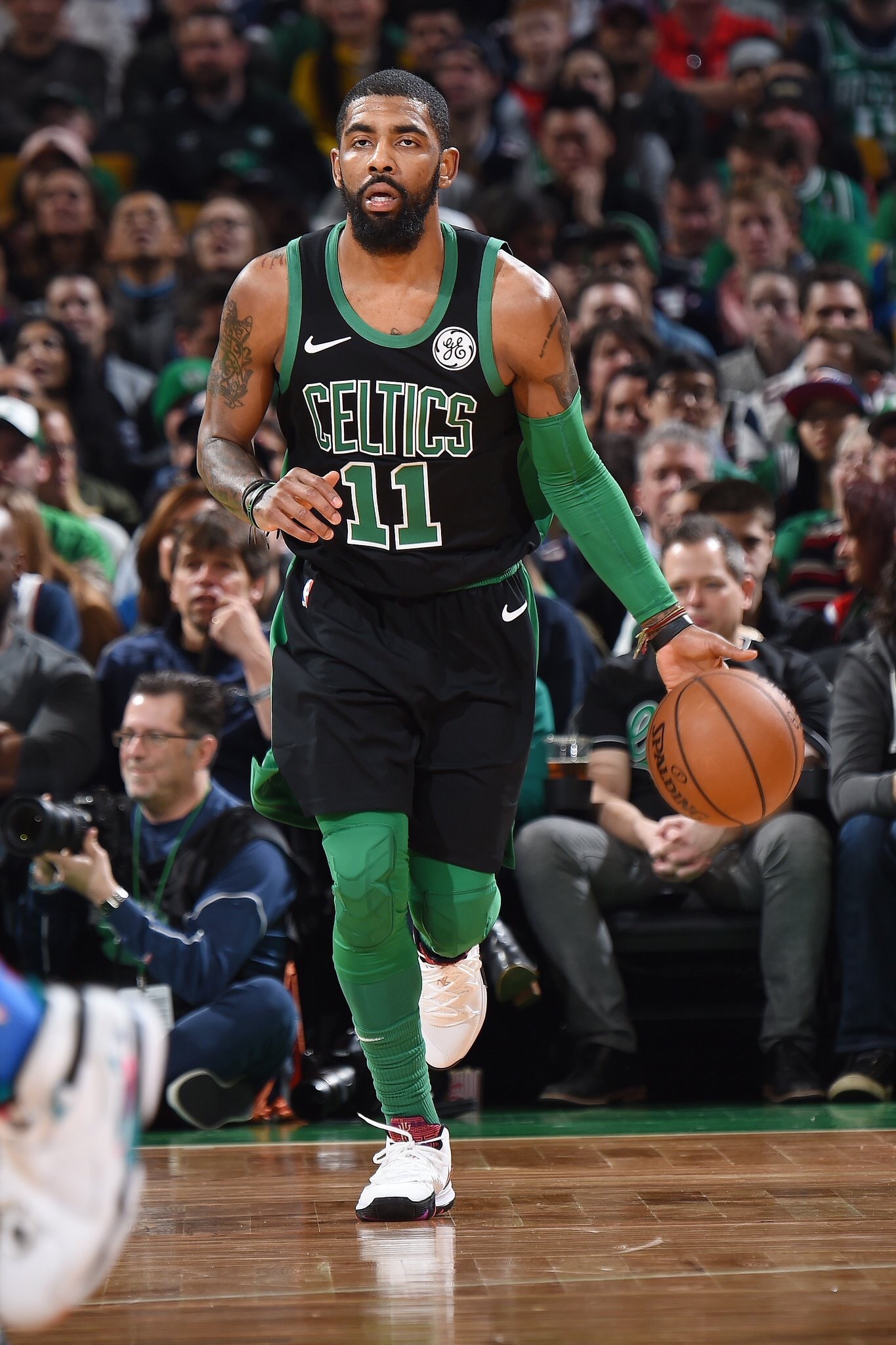 乐高推出1：1世界杯官方奖杯模型，售价为199.99美元（乐高发布1：1等比世界杯官方奖杯套装，定价199.99美元）